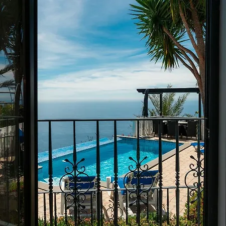 Blue Ocean Villa With Private Heated Pool *